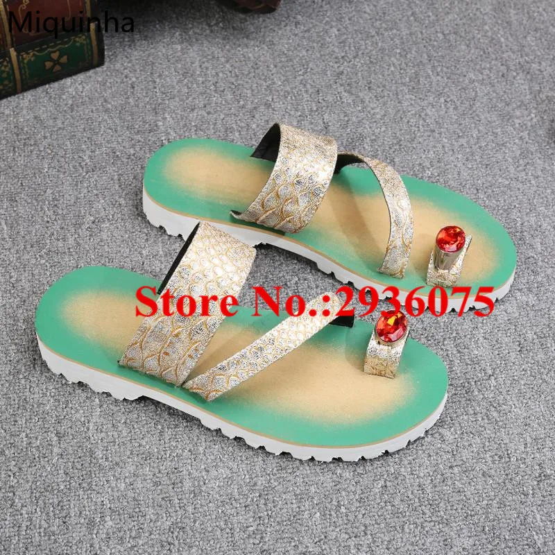 Hot Chaussure Homme Gold Embossed Python Leather Crystal Thong Slides Narrow Band Cut-Outs Flat Casual Beach Gladiator Slippers | Обувь