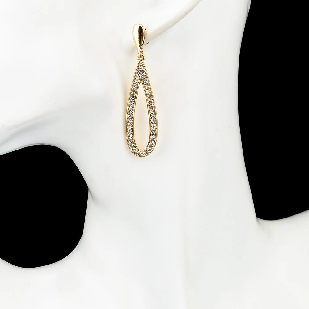 

CHICVIE Trendy Statement Rhinestone Earings For Women Long Gold Color Stud Earrings Wedding Fashion Jewelry Love Gifts SER150090