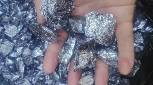 Натуральный терагерц неполированный камень грубого происхождения