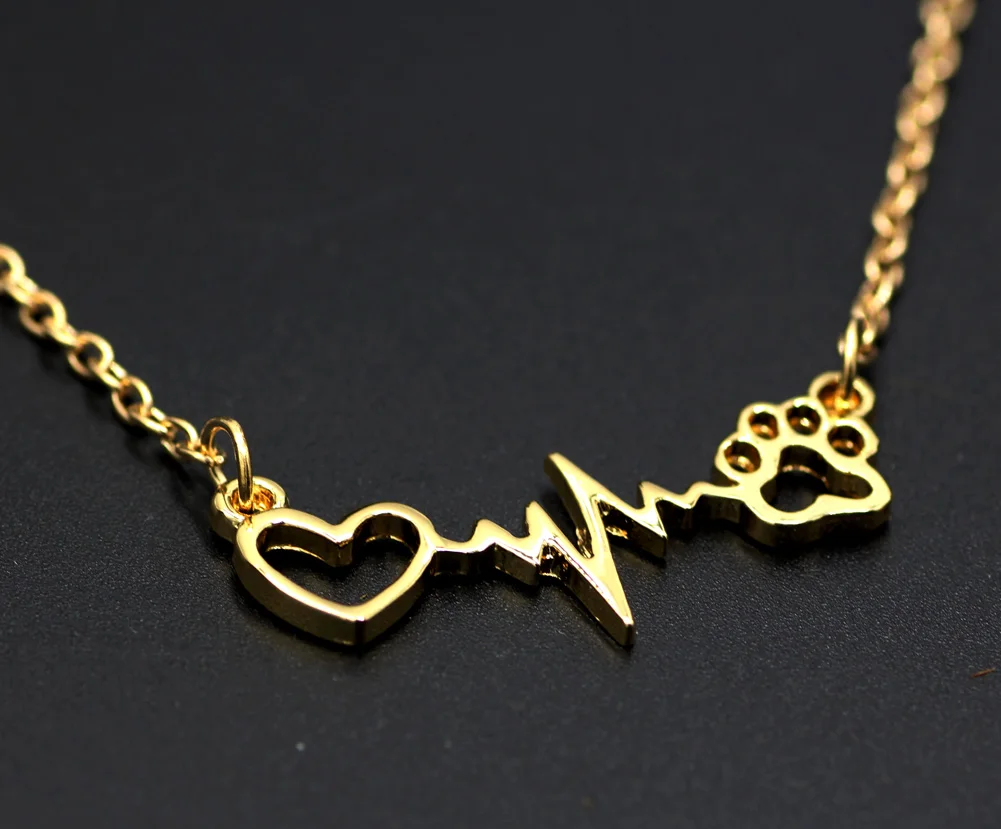 Животные любят кошек и собак лапы сердцебиение сердца ожерелья подвески