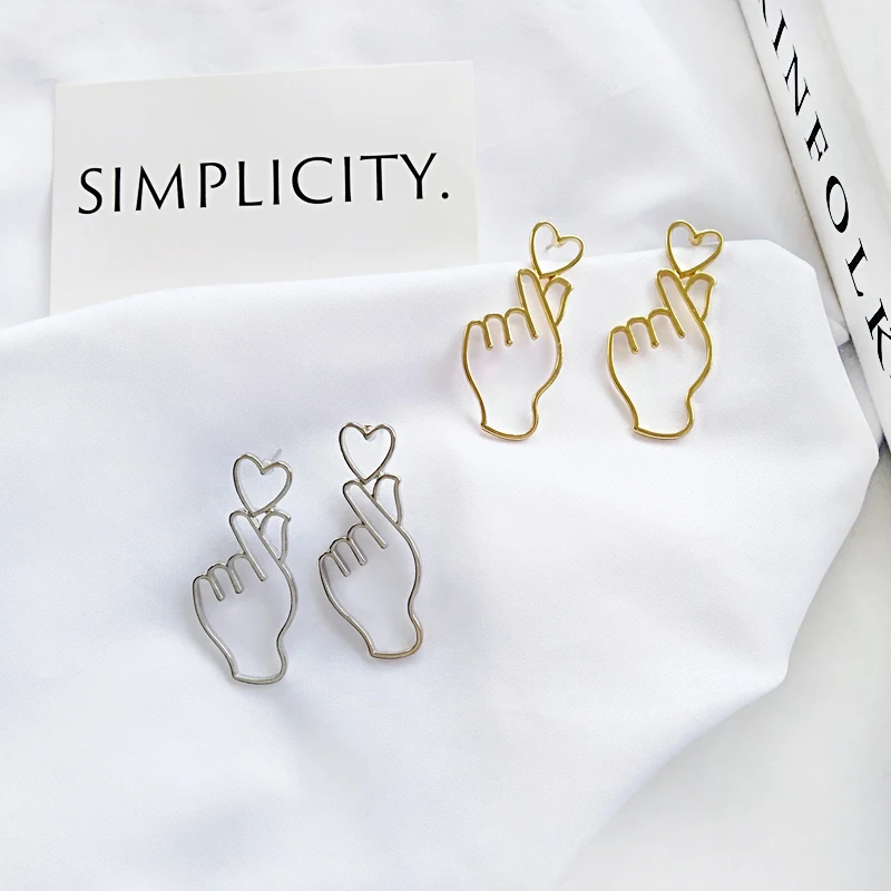 New Fashion Simple Heart Gesture Stud Earrings Funny Hollow Love Earring For Women Gift Jewelry Drop Shipping | Украшения и