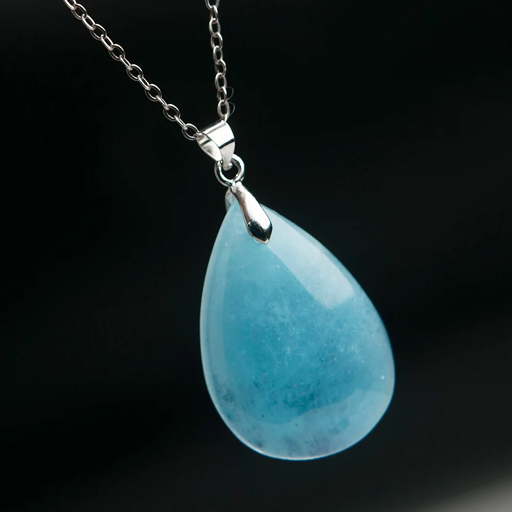 

Top Quality Natural Blue Aquamarine Crystal Clear Pendant Ocean Aquamarine 31x21x9mm Reiki Man Woman Drop Shipping AAAAA