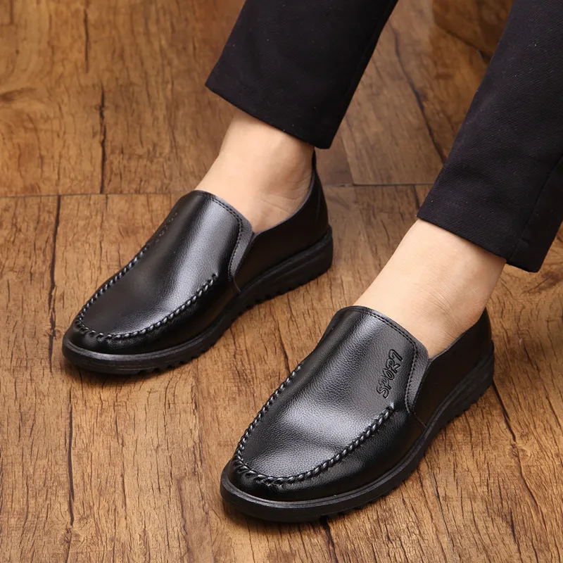 Новинка 2018 роскошные кожаные повседневные мужские туфли модные удобные офисные