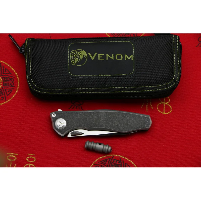 

Kevin John VENOM Integrated Wing Black S35VN SOLID Titanium Fin Folding Knife Ceramic Ball Bearing Camping Hunting EDC Tools