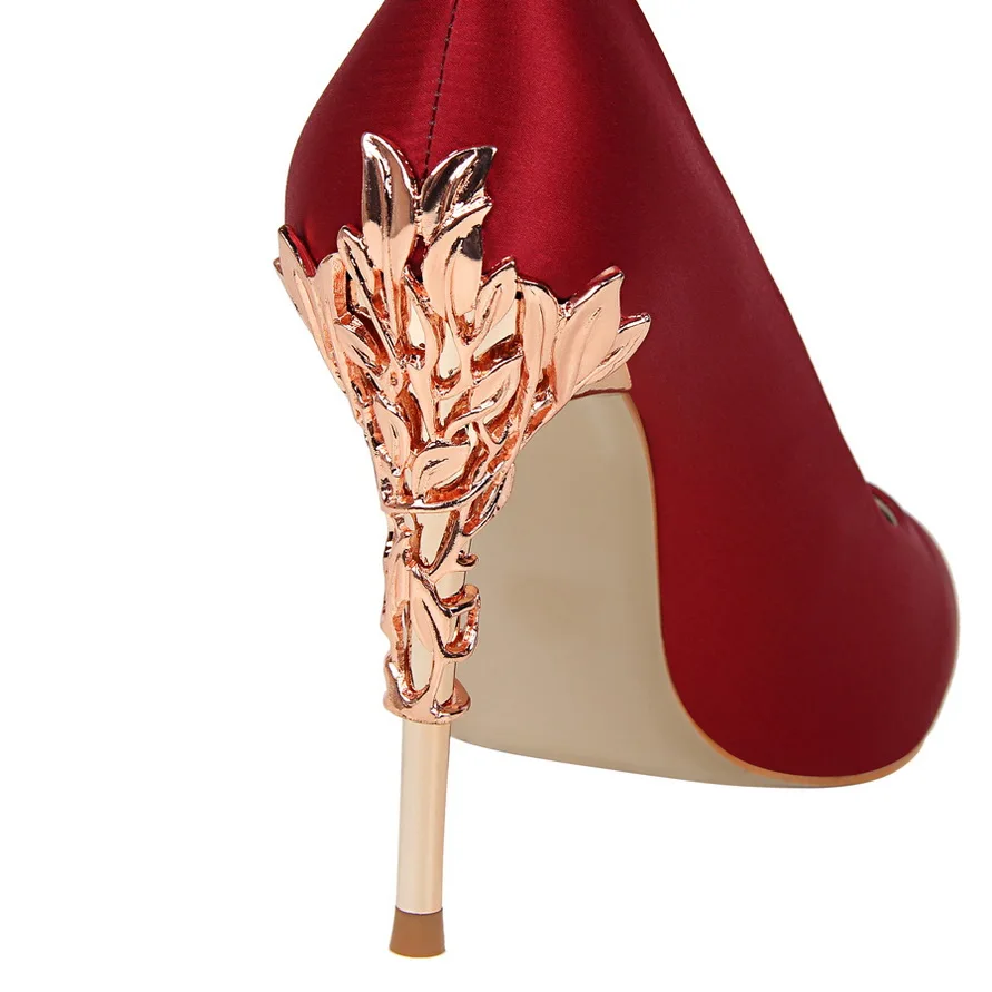 2022 Elegant Metal Carved Heels Women Pumps Solid Silk Pointed Toe Shallow Fashion High Heels 10cm Women's Shoes Wedding Shoes