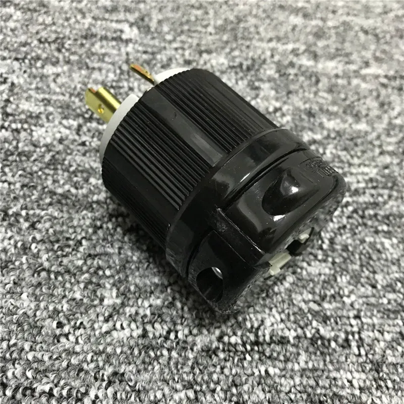 Стандартная противоосыпающаяся штепсельная вилка NEMA стандарта США лампа 125