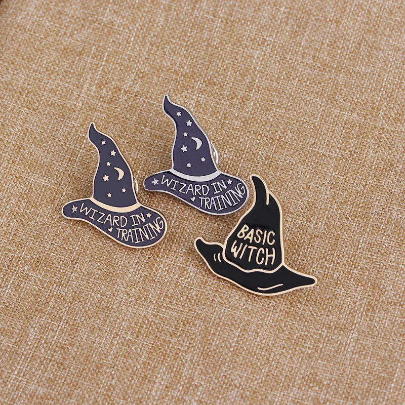 

HP Magic Cap Brooches Basic Witch Pins Women Men Jewelry Gifts Movie Harry Broche Spilla Brosche Black And Blue