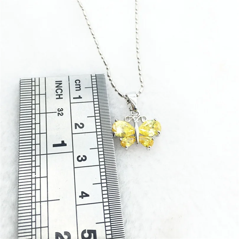 Набор ювелирных изделий в виде бабочки золотого и желтого цвета сережки кулон из