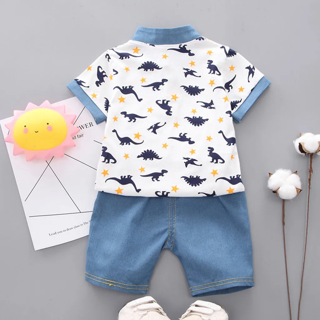 Комплект одежды TELOTUNY для мальчиков 1-4 лет футболка с динозавром + джинсовые шорты
