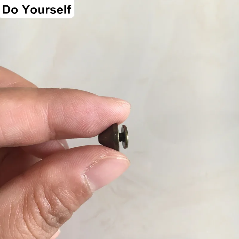 Конический винт с заклепками 9*6 мм золотистые/Серебристые/бронзовые