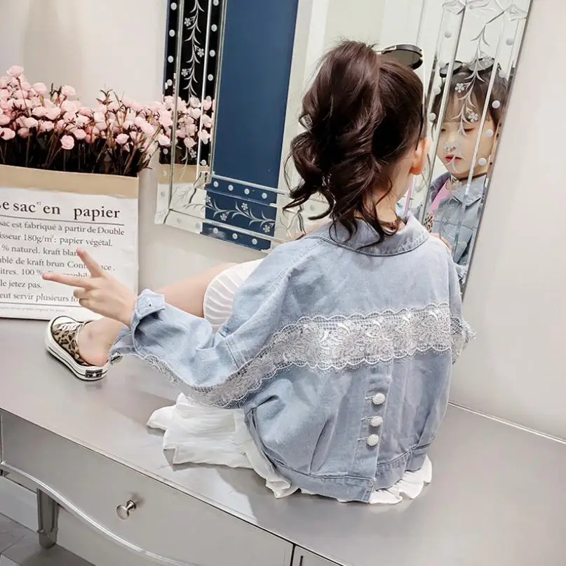 Детская джинсовая куртка новое осеннее пальто для девочек с кружевными