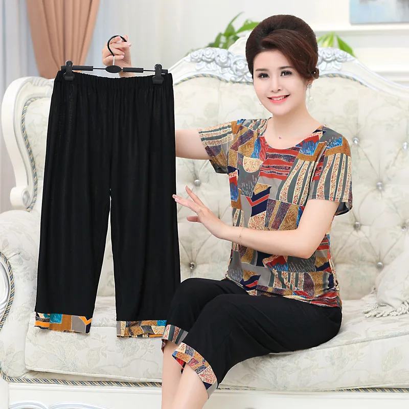 Новинка летние женские костюмы одежда для мам среднего возраста футболка с