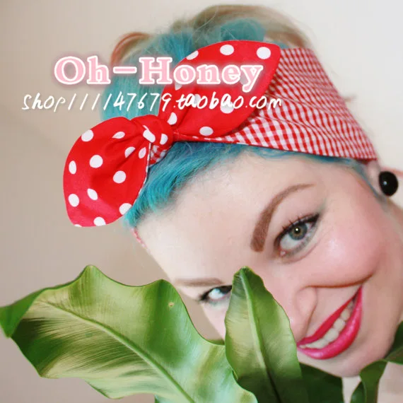 Женская винтажная повязка на голову красная в горошек стиле рокабилли бандо