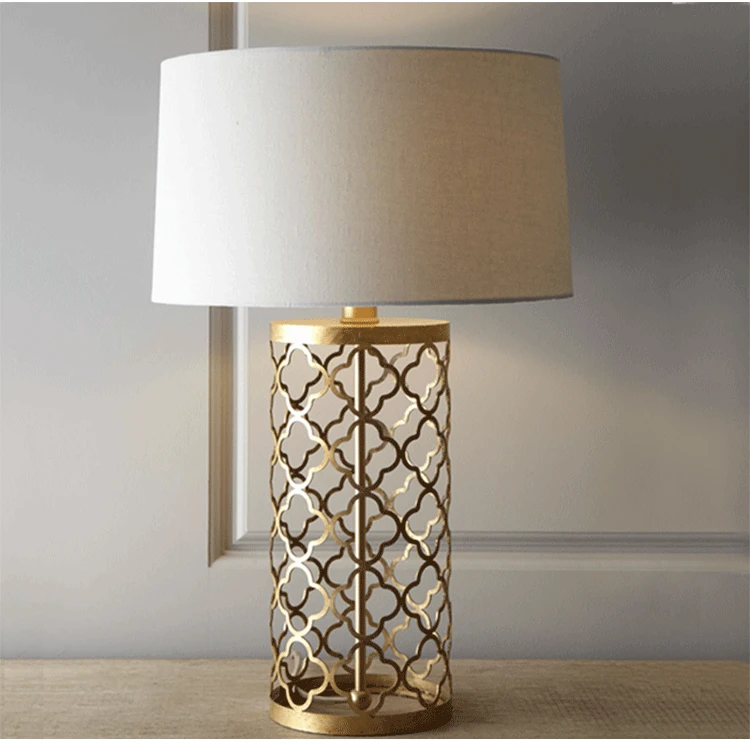 Golden Iron Fabric Lampshade Desk Lamps European Luxury Noble Creative Art Table for Living Room and Bedroom | Освещение