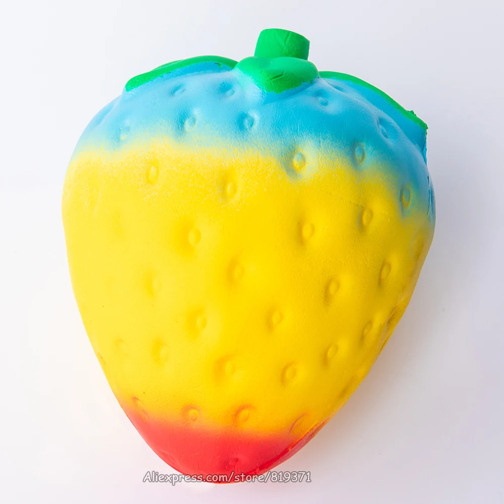 Мягкие и милые медленно поднимающийся цветной клубникой Большой Squeeze