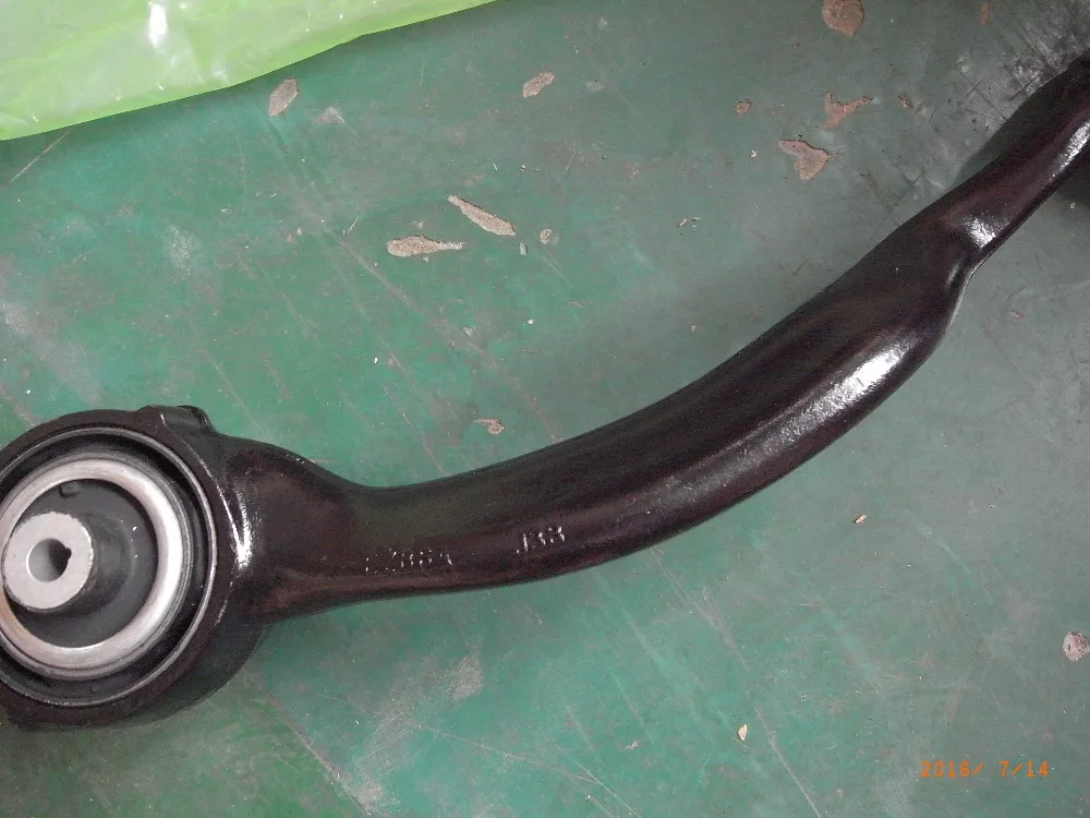 Правый передний рычаг управления подвеской LR034219 для Range Rover 13- Sport 14-поставщик