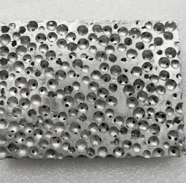 Шаровая пена из алюминия/алюминиевая с отверстиями/материал фильтра для экрана