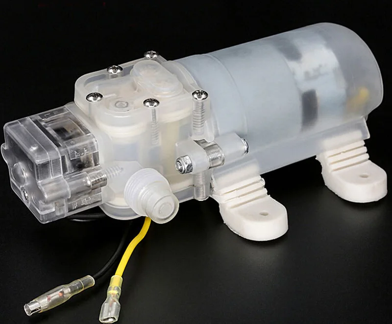 Горячие продажи DC 12 V Пищевой самовсасывающий мембранный насос с 5А адаптером для спиртового красного вина масло