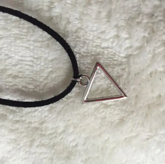 na263 Vintage punk Velvet black Leather rope Necklaces Alloy triangle Clavicle Necklace Female charm jewelry 2018 | Украшения и