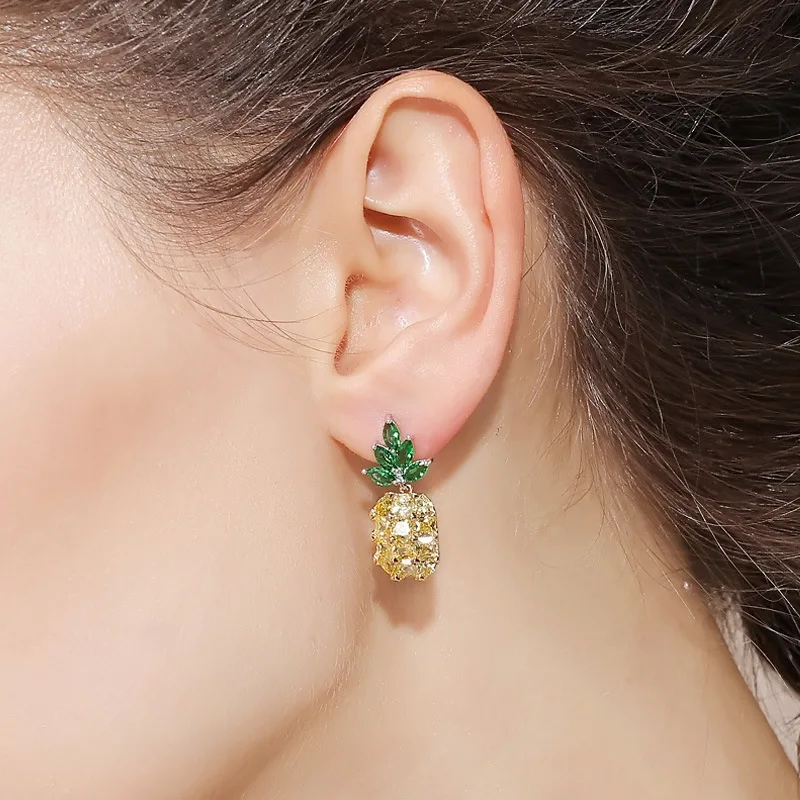 

Newest Style Free Shipping Fashion 925 Sterling Silver Crystal Stud Earrings Pineapple Earrings Jewelry Pendientes Brincos