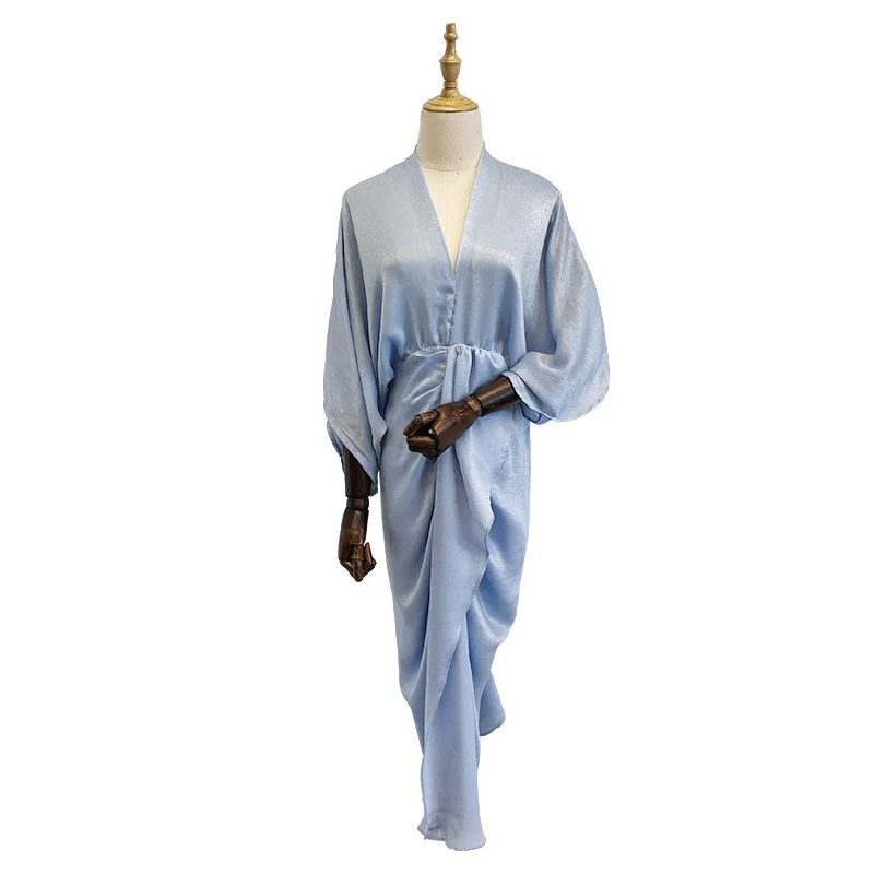 Женское платье с v образным вырезом и асимметричным подолом сексуальное коротким