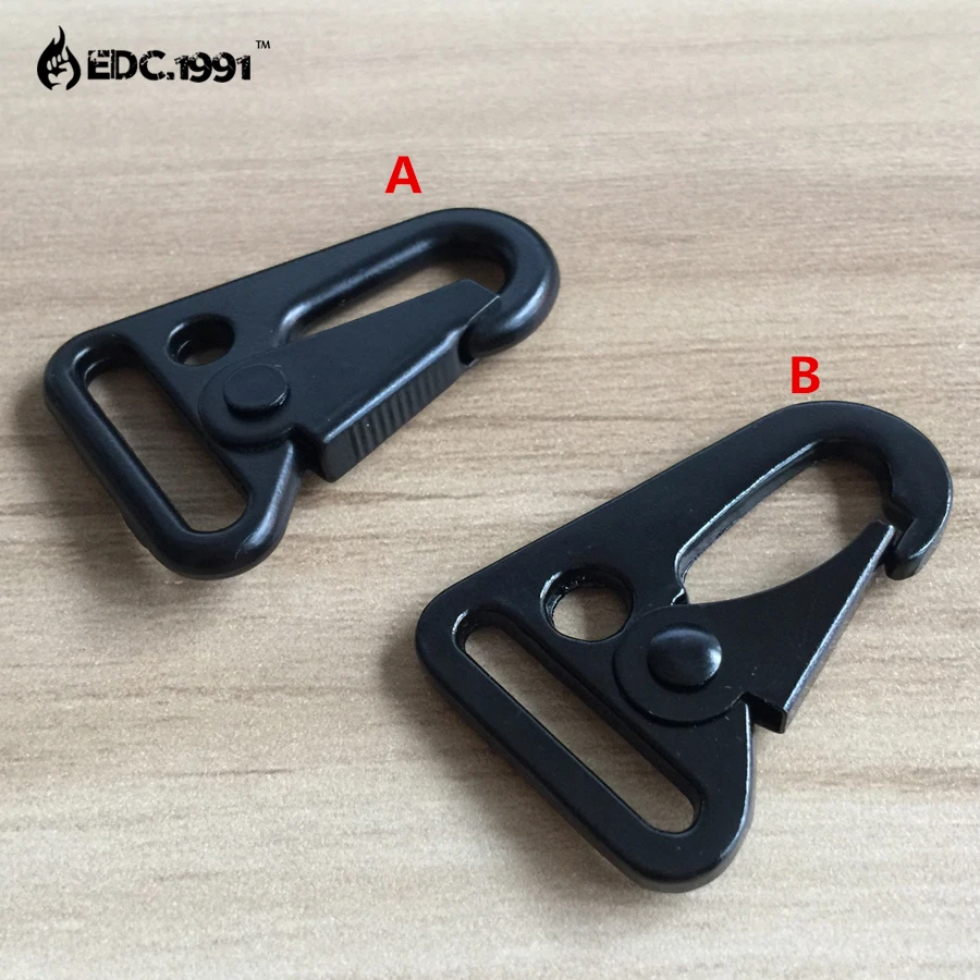 

Hiking Black Olecranon Backpack Hook Hanger Carabiner Kit Gear Survive Clasp Military Outdoor Bag Hooks Paracord Accessories