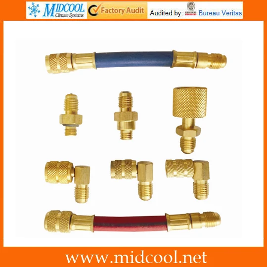 

Многофункциональные разъемы CT138 1044