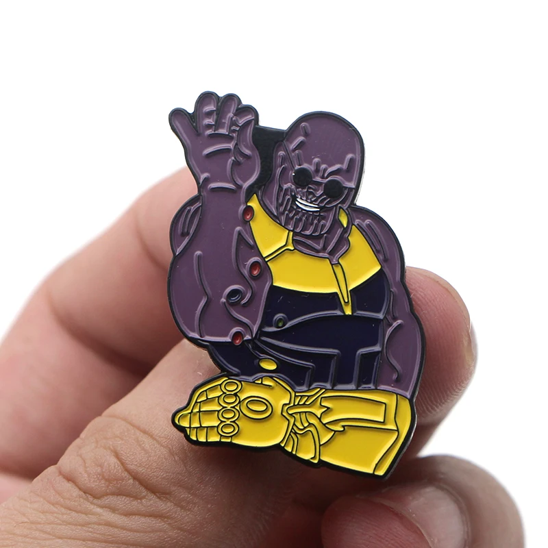 P3689 Dongmanli Thanos металлические эмалированные булавки и броши для нагрудных штифтов рюкзак сумки значок крутые подарки