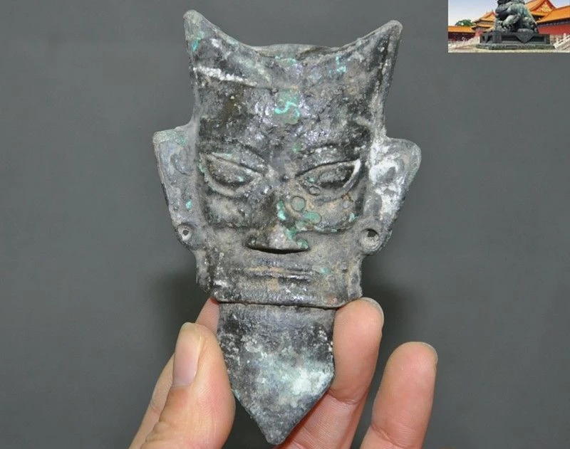 4 &quotстаринная китайская бронза Sanxingdui культура жертвенность молитва люди голова