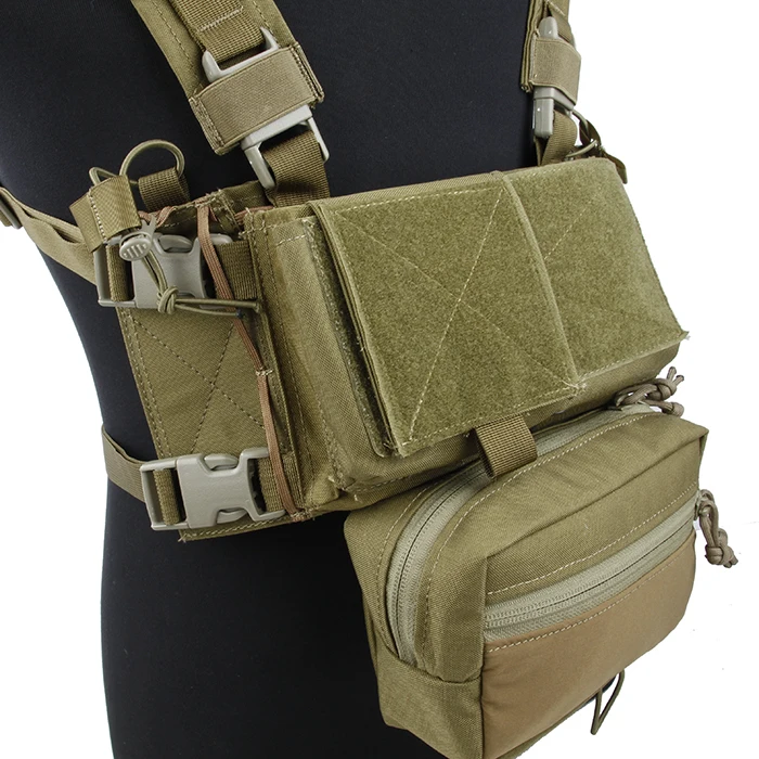 Микро низкопрофильный светильник TMC Cordura SS боевой комбо цвета хаки