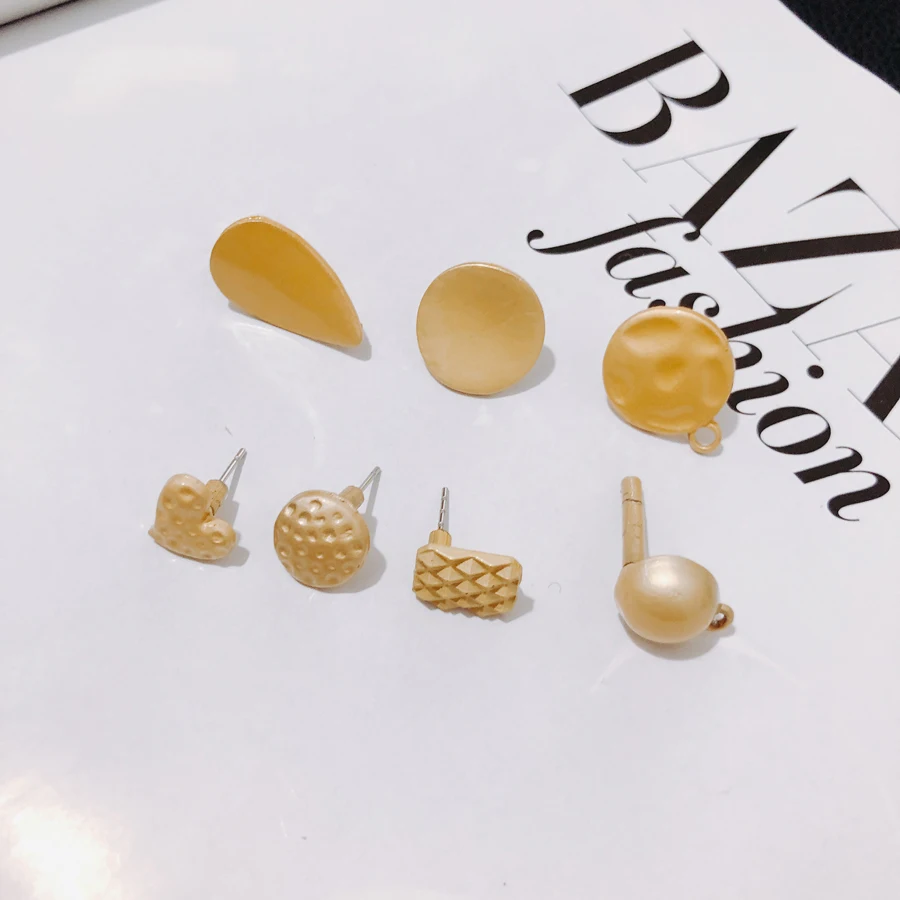 

8 pieces / lotalloyk goldSupplies forJewelry Accessoriesbead capsearingsfashion jewelryconnectors forjewelry makingOther