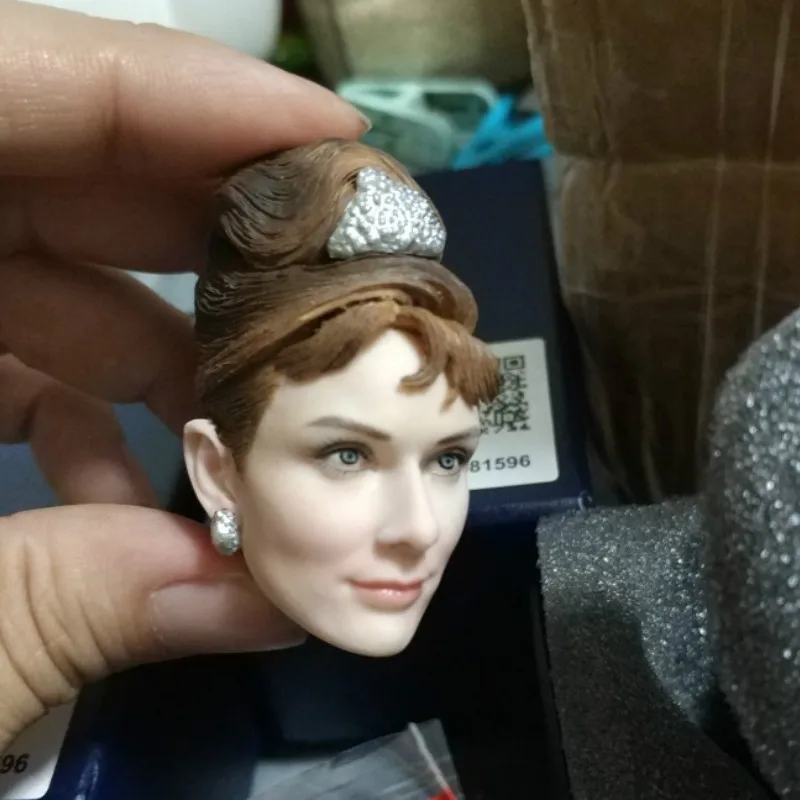 Женская голова резьба 1/6 Завтрак у Тиффани Одри Хепберн Лепка F 12 &quotЖенская