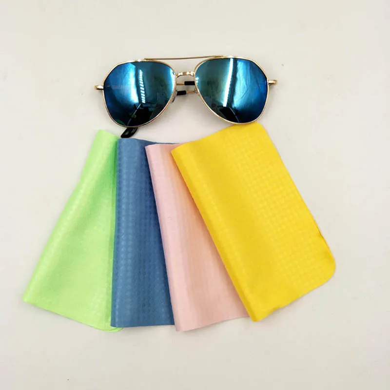2018 New Microfiber needle a small grid pattern glasses cloth clean wipe screen Size 145mm*175mm | Аксессуары для одежды
