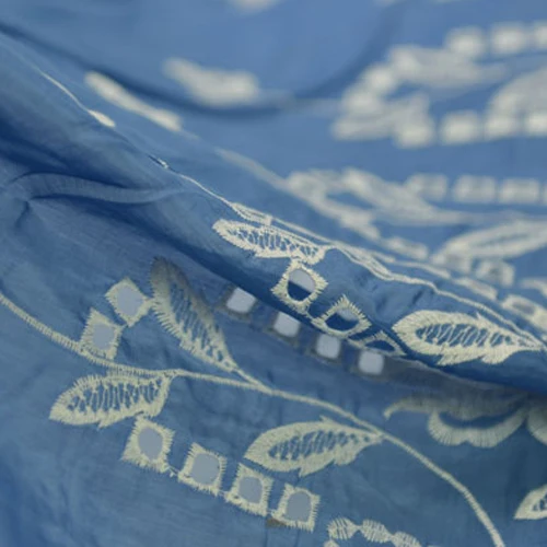 Шелк и хлопок смешанная ткань белый цветочный embrodery на синем фоне SCT391|Ткань| |