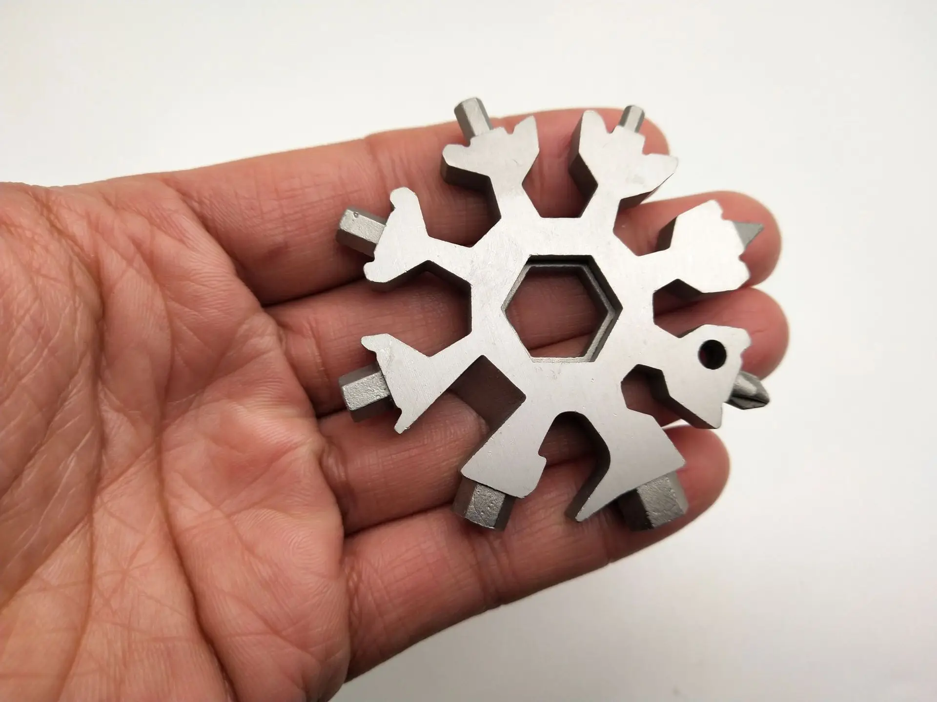 EDC Tool 18-in-1 Multi-tool Card Combination Compact and Portable Biking Products Snowflake Tools | Спорт и развлечения