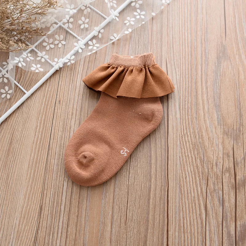 Кружевные носки для девочек удобные винтажные кружевные с оборками короткие