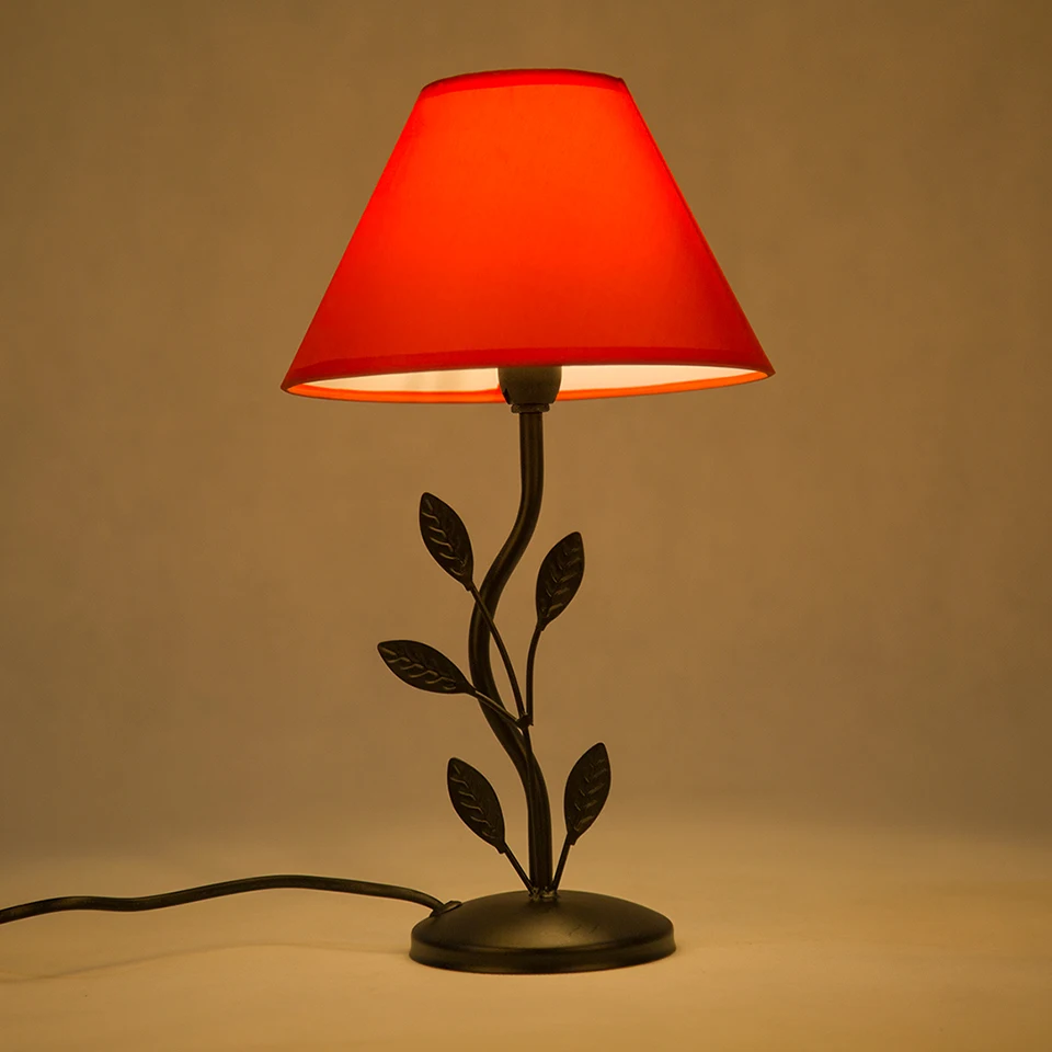 Original Design Table Light Five Leaf Shape Hot Selling Indoor Living Room Bedside Bedroom Decor Led Bulbs Desk Lamp | Освещение