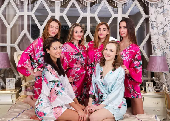Свадебные цветочные киминосы атласные шелковые пижамные халаты для невесты и
