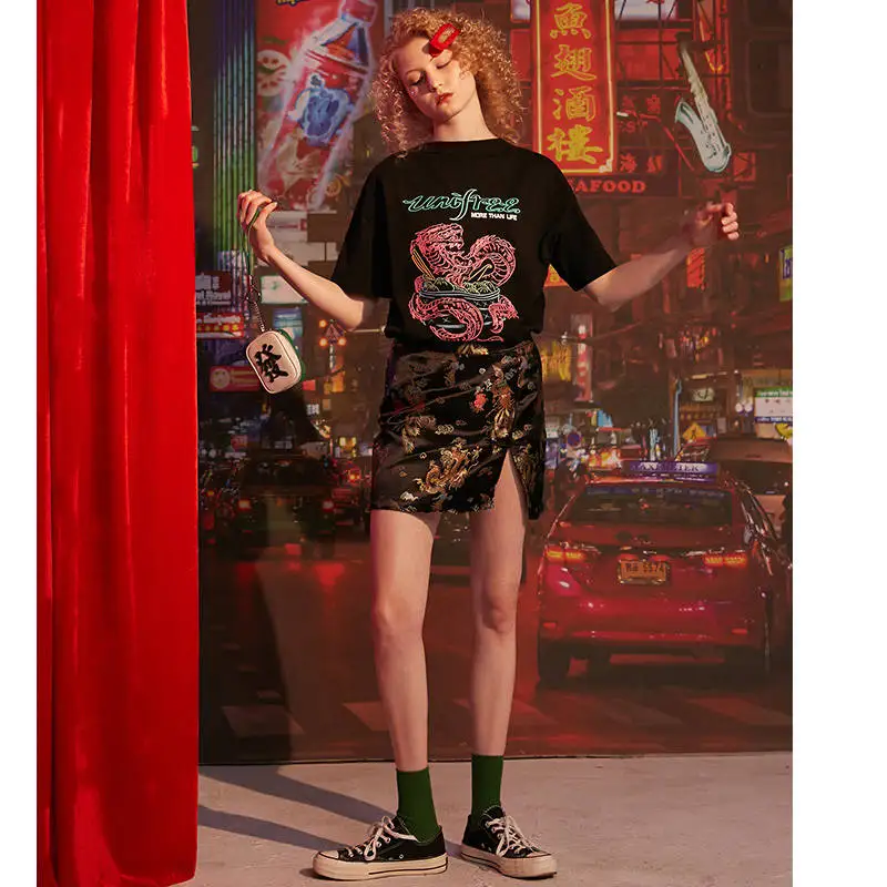 UNIFREE 2019 summer new long sleeve black top shirt women round neck short-sleeved loose printed tshirt UDT192G019 | Женская одежда