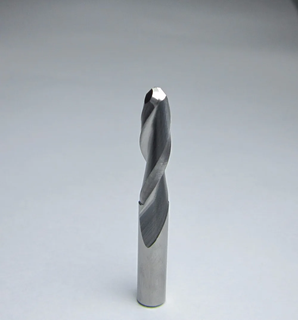 Концевые фрезы из карбида вольфрама для работ по дереву Ø 6 мм режущие 22 6*22*45