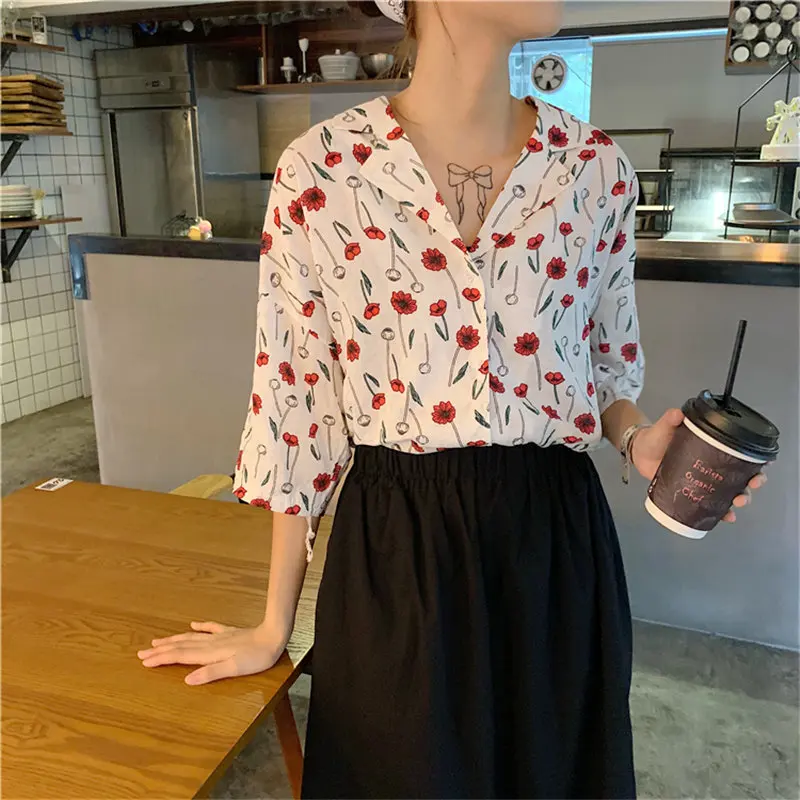 Alien Kitty 2019 Cute Summer Fresh Simple Print Floral Loose Korea Notched All-Match Sweet Casual Three Quarter Sleeves Shirt |