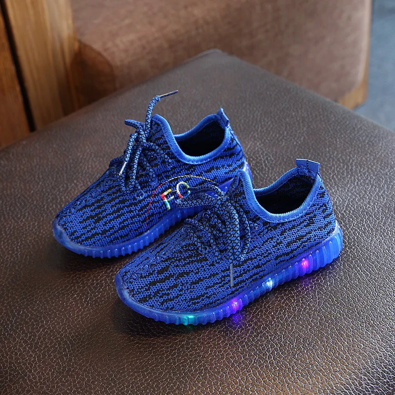 Обувь с подсветкой для девочек сезон весна лето кроссовки мягкой подошвой