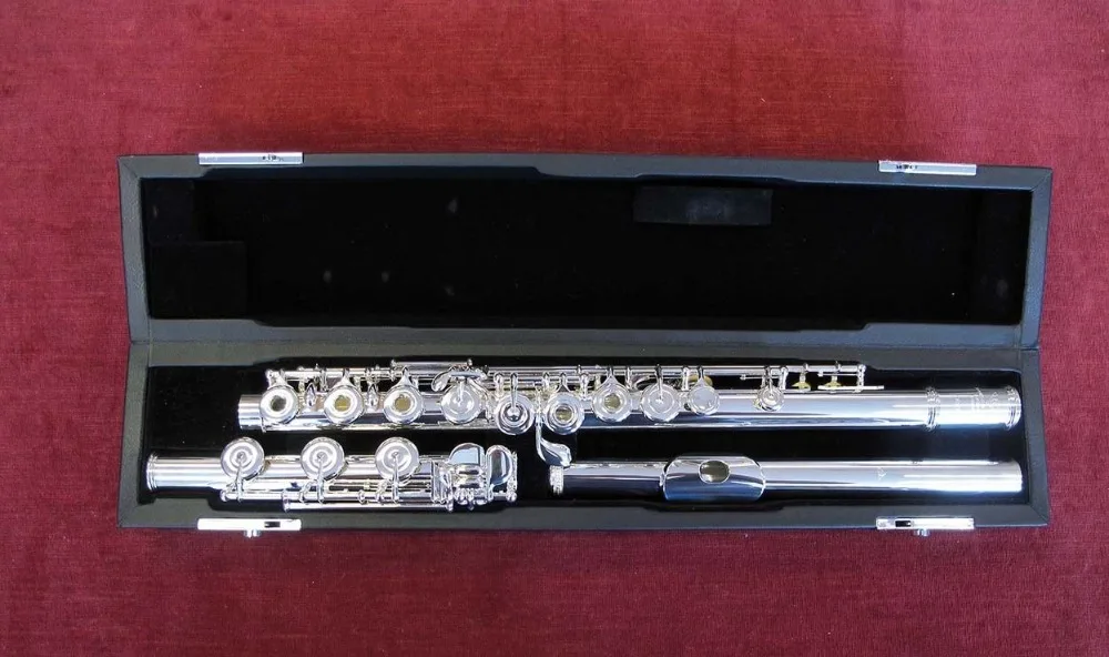Флейта SANKYO модель 301 RBE SILVERSONIC абсолютно новая поставляется бесплатно по всему