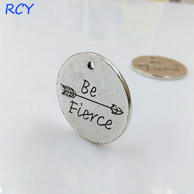 Be Fierce Высокое качество 20 шт./лот 24 мм с буквенным принтом круглый диск Aim High Be Fierce Wild Free Подвеска для изготовления ювелирных изделий - Окраска металла: Be Fierce