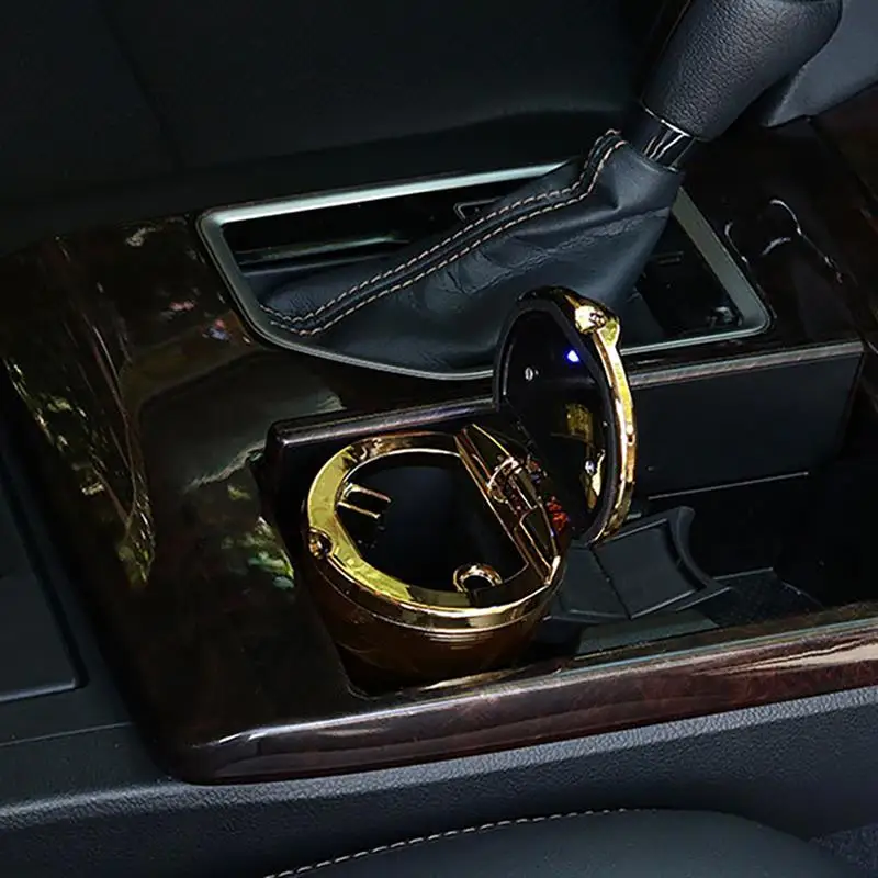 Пепельница со светодиодсветодиодный подсветкой для использования в автомобиле