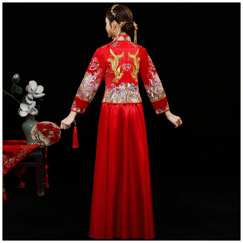 

Red Fashion Noble Retro Chinese Women Bride cheongsam Dress Long Wedding Qipao Delicate Embroidery Phoenix cheongsam Size S-XXL