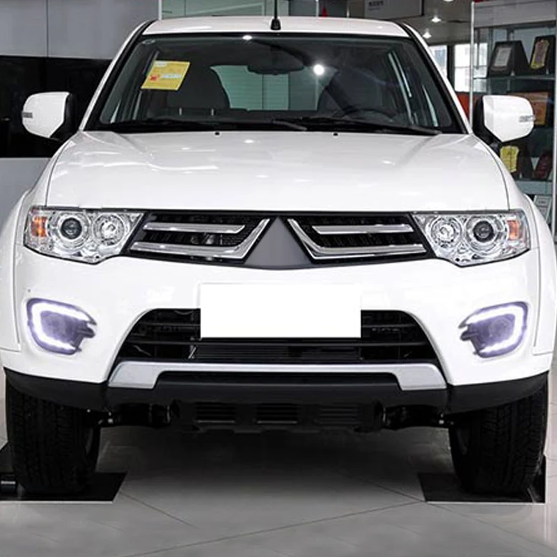 Hlxg 12V автомобильный светодиодный дневный ходовой светильник DRL для Mitsubishi Pajero Sport