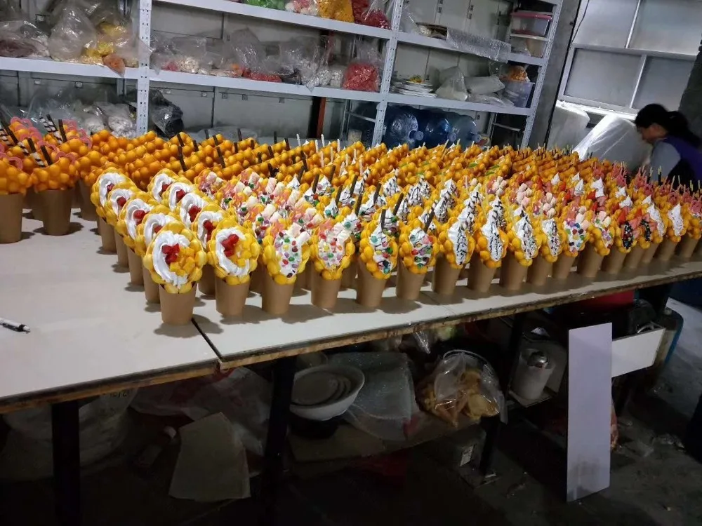 Имитационное яйцо вафельный демонстрация на модели поддельных продуктов