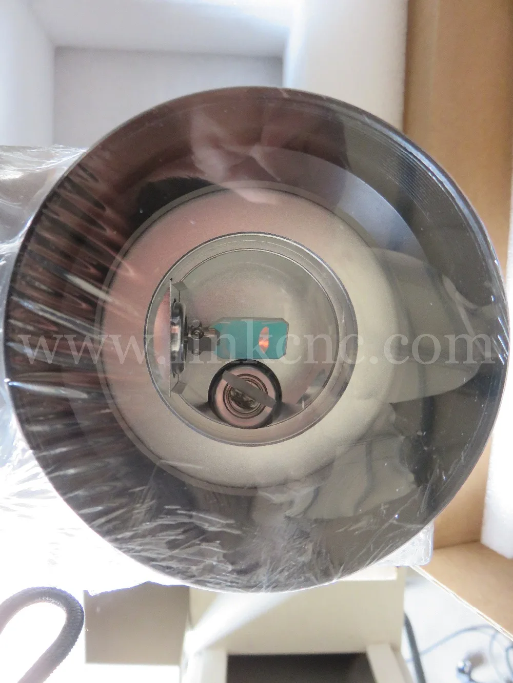 Горячий стиль Цзинань Ссылка Raycus лазерный генератор ручной маркировочный станок