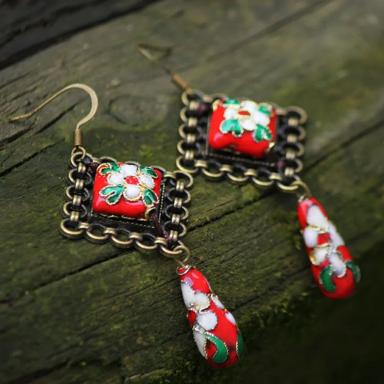 Оригинальные винтажные красные и зеленые серьги из сканой эмали Висячие